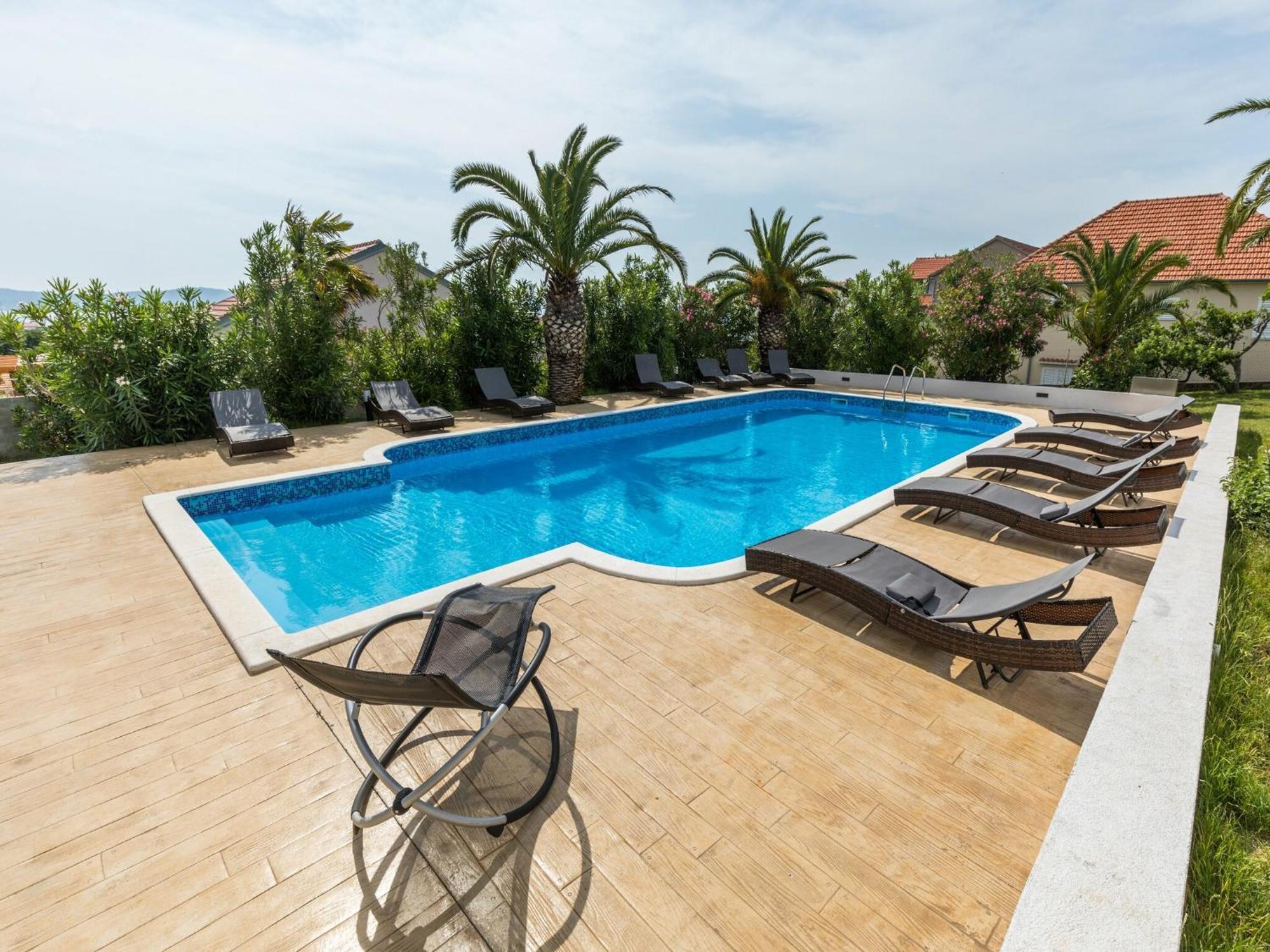 Scenic Holiday Home In Bibinje Near Sea エクステリア 写真