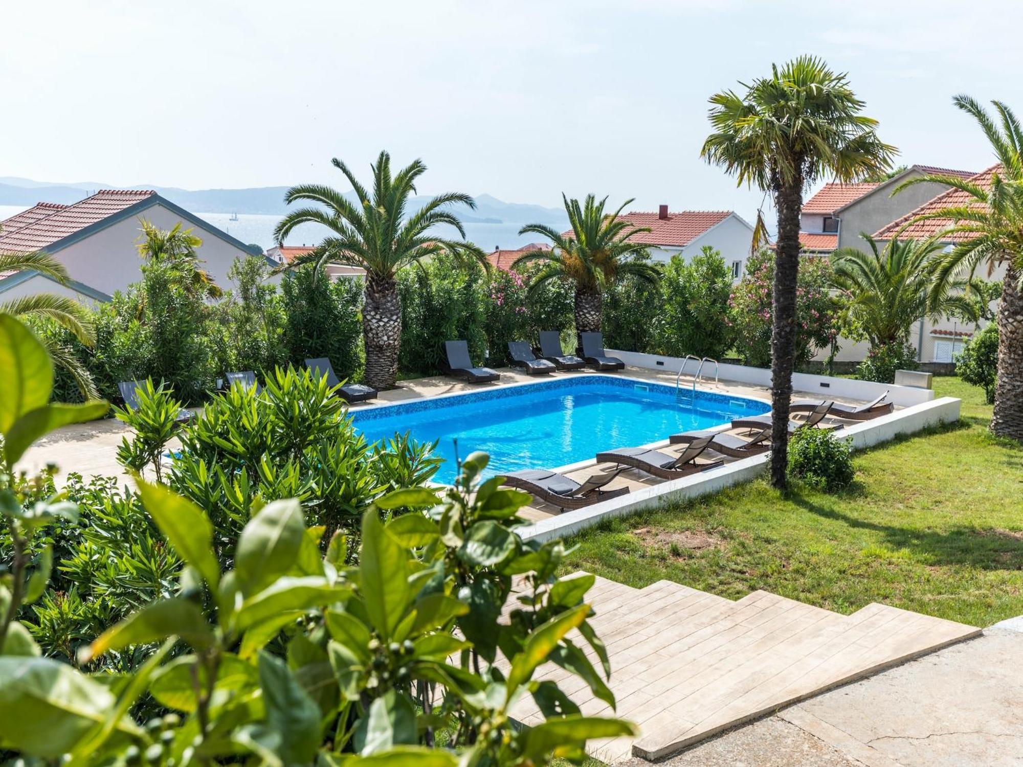 Scenic Holiday Home In Bibinje Near Sea エクステリア 写真