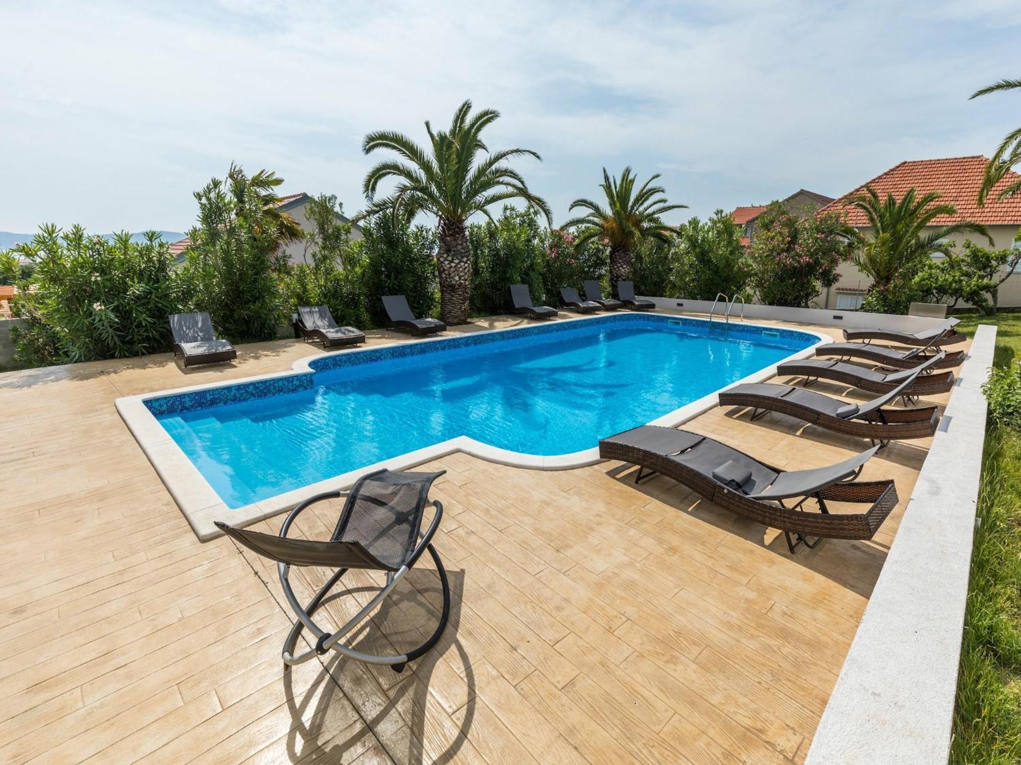 Scenic Holiday Home In Bibinje Near Sea エクステリア 写真