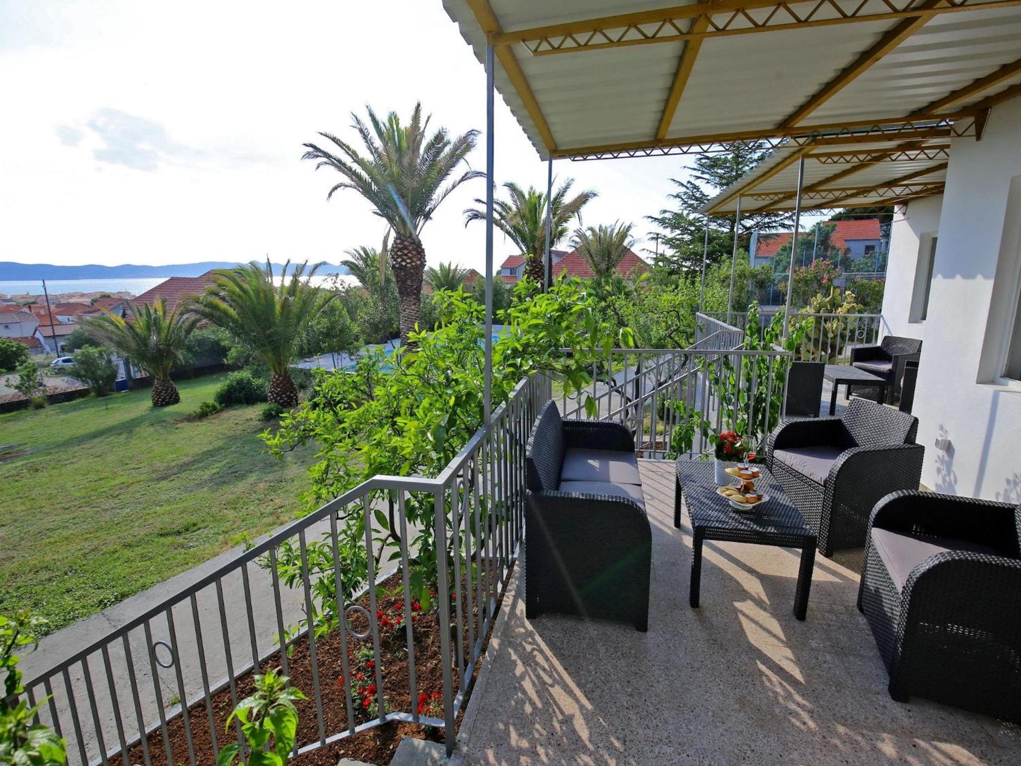 Scenic Holiday Home In Bibinje Near Sea エクステリア 写真