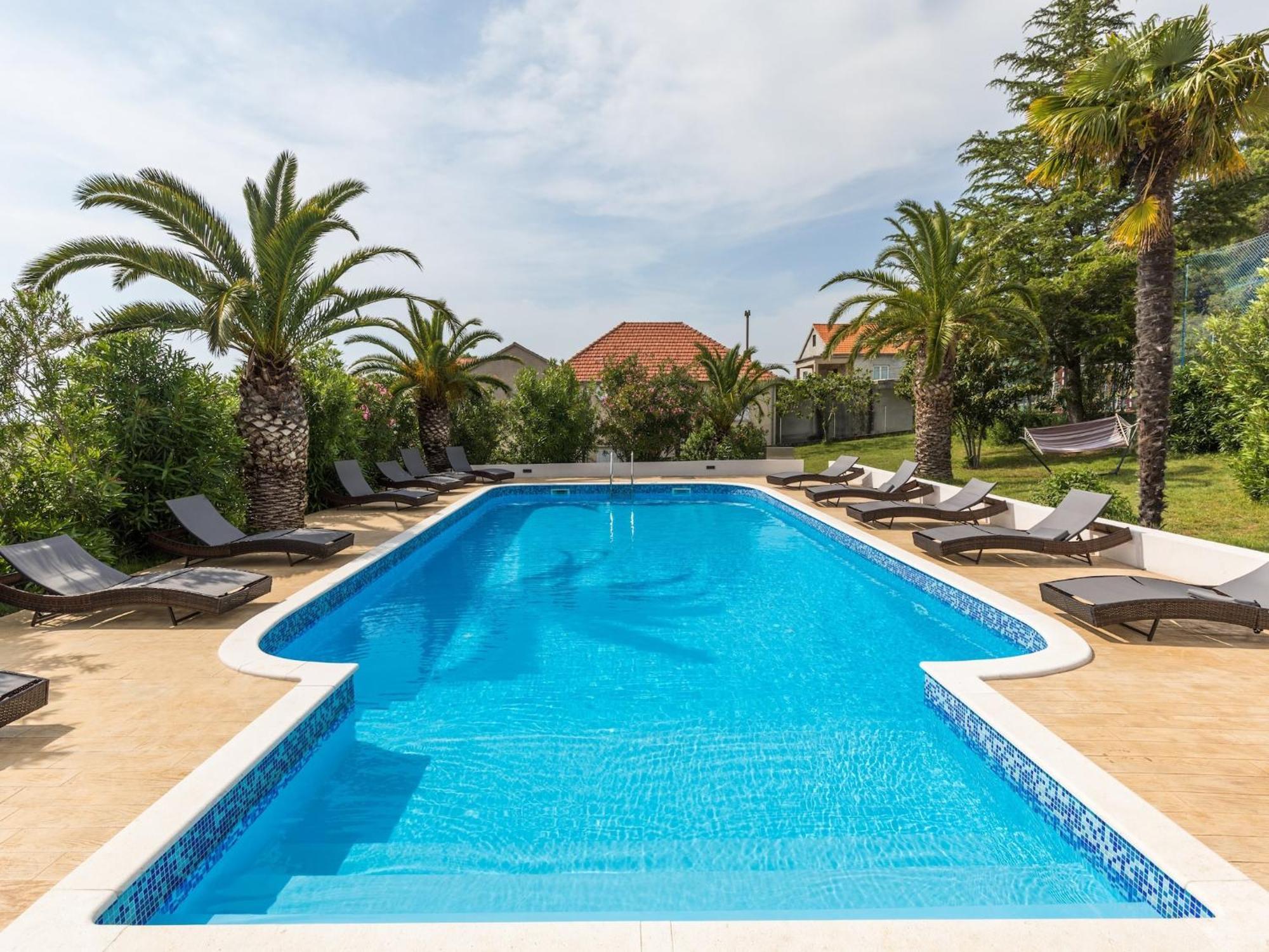 Scenic Holiday Home In Bibinje Near Sea エクステリア 写真